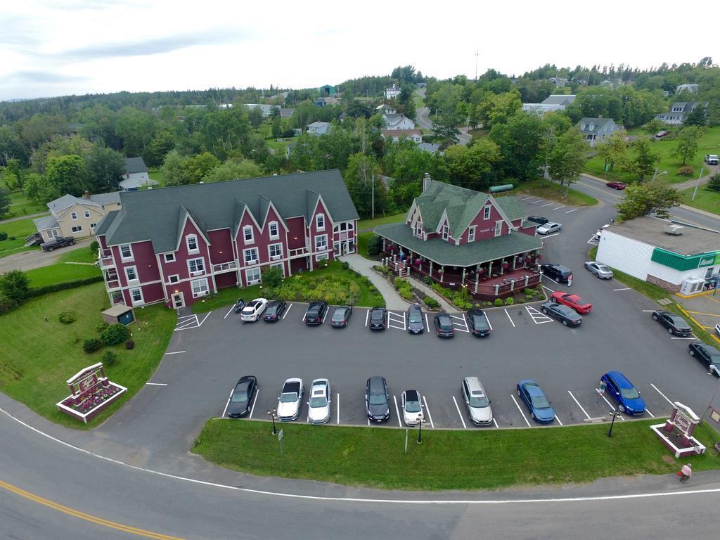 Lynwood Inn Baddeck Inlet Exteriér fotografie
